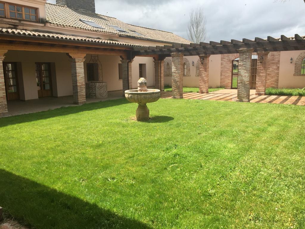 Willa La Casona Del Tormes Almenara de Tormes Zewnętrze zdjęcie